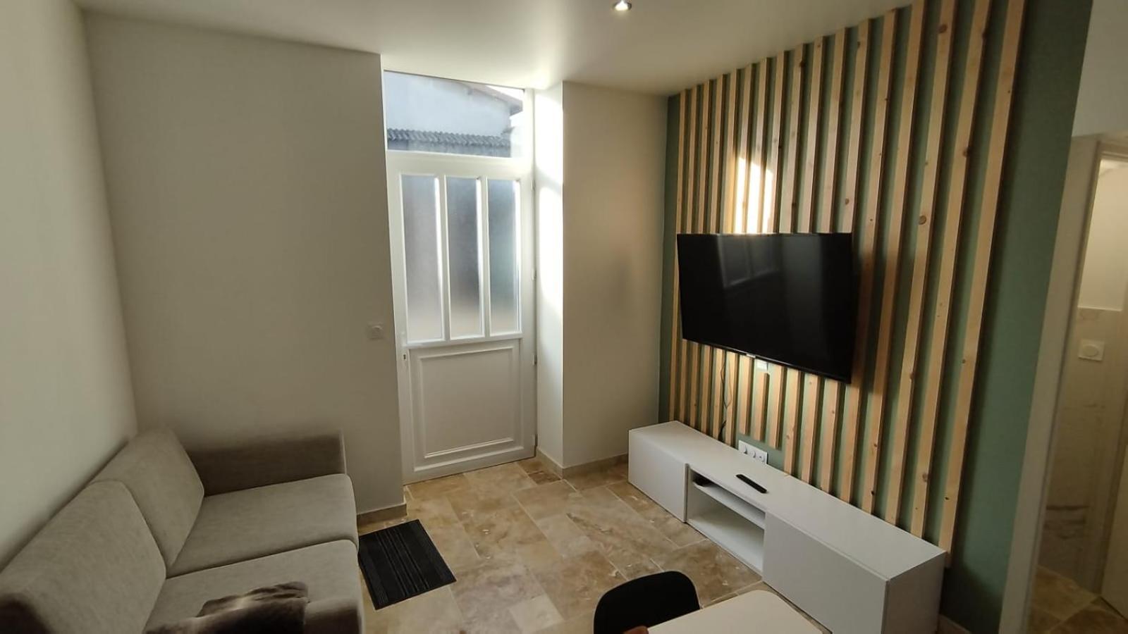 Appartement Lumineux En Rdc 布尔昆 外观 照片
